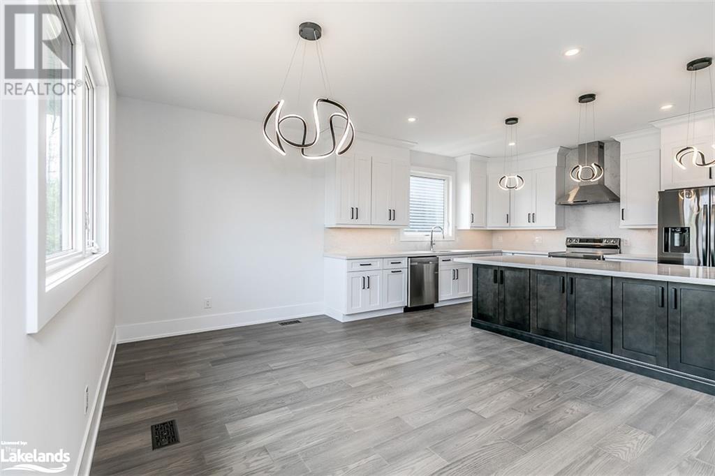 18 Lakeshore Road, Wasaga Beach, Ontario  L9Z 2Y5 - Photo 16 - 40589793