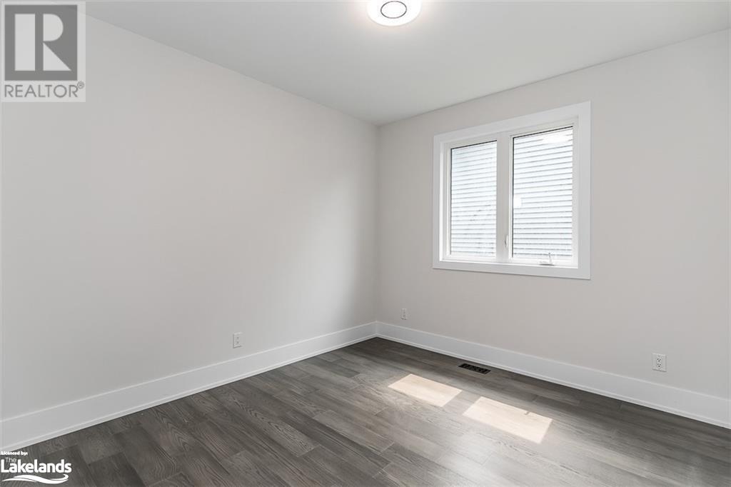 18 Lakeshore Road, Wasaga Beach, Ontario  L9Z 2Y5 - Photo 23 - 40589793
