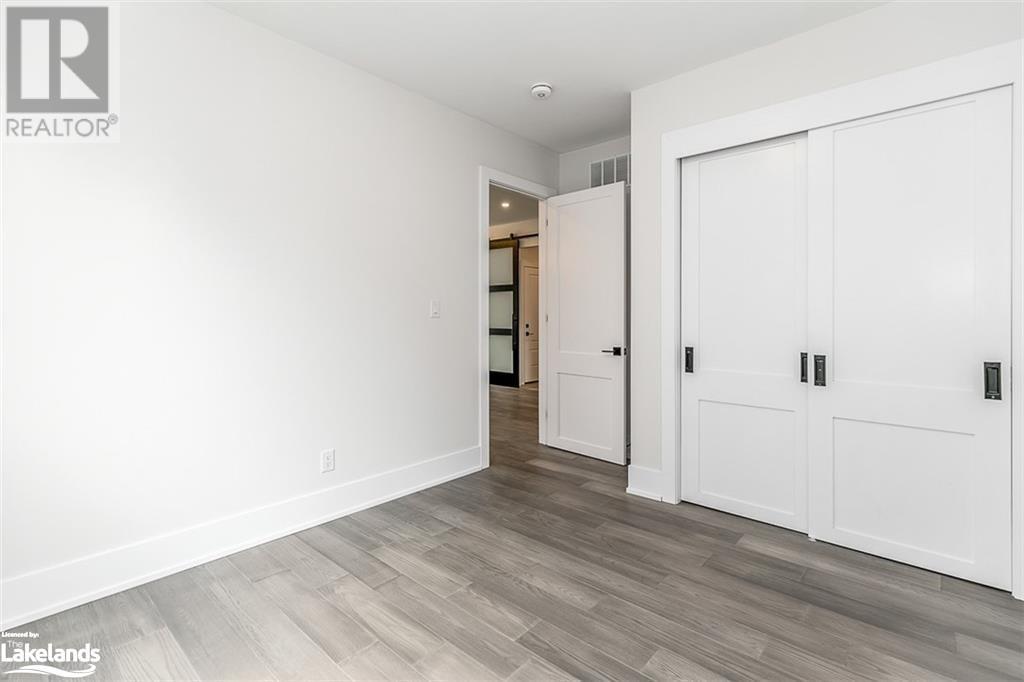 18 Lakeshore Road, Wasaga Beach, Ontario  L9Z 2Y5 - Photo 25 - 40589793