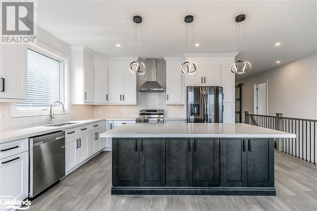 18 Lakeshore Road, Wasaga Beach, Ontario  L9Z 2Y5 - Photo 7 - 40589793
