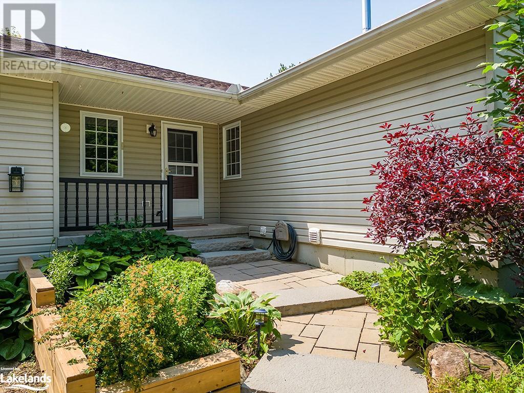 136 Maple Lane, Town Of Blue Mountains, Ontario  N0H 2E0 - Photo 5 - 40589134