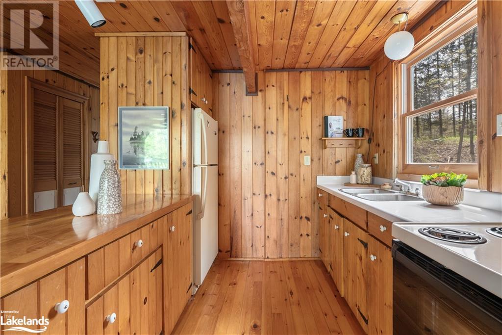 1057 East Walker Lake Drive, Lake Of Bays, Ontario  P1H 2J6 - Photo 8 - 40580661