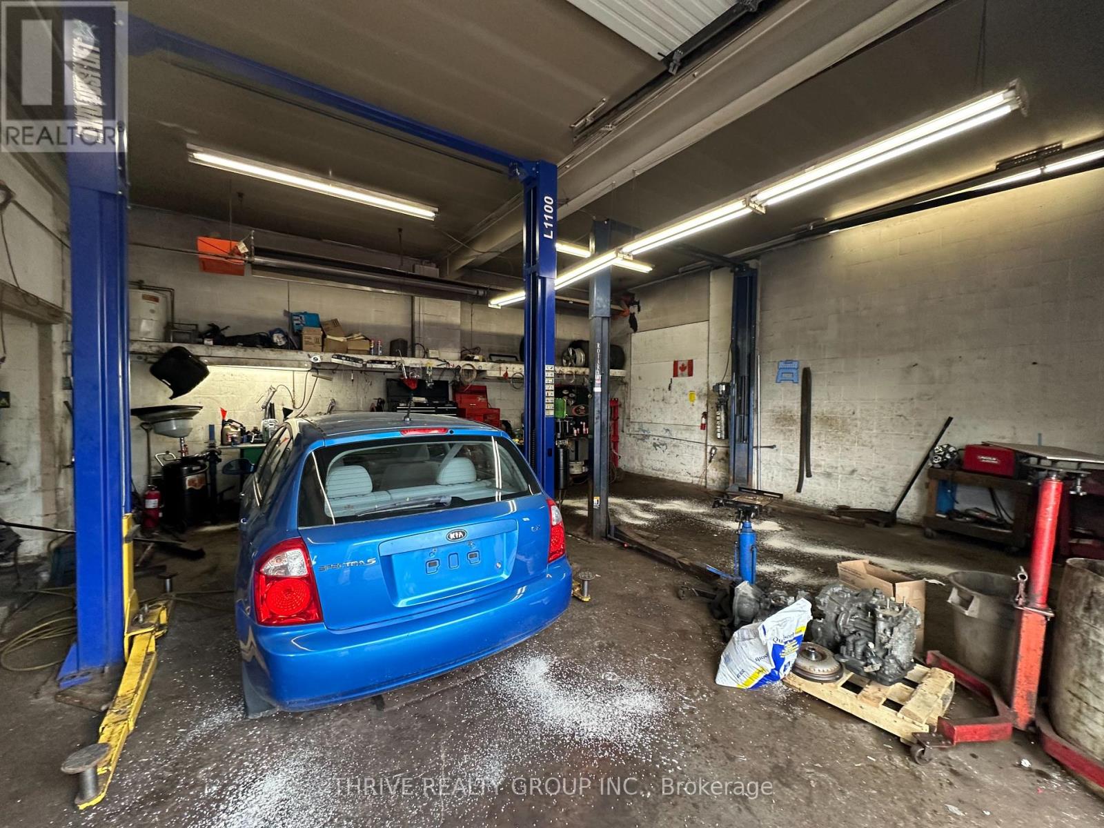 370 Adelaide Street N, London, Ontario  N6B 3K4 - Photo 4 - X8344498