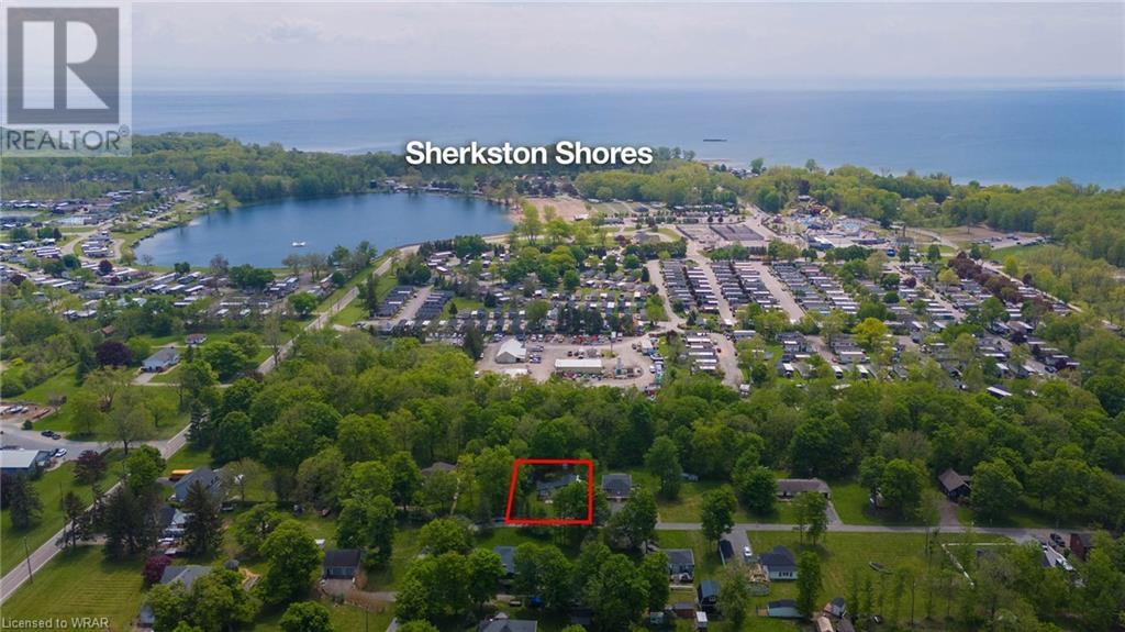 For Sale in Sherkston - 4868 Mapleview Crescent, Sherkston, Ontario  L0S 1R0 - Photo 16 - 40589829