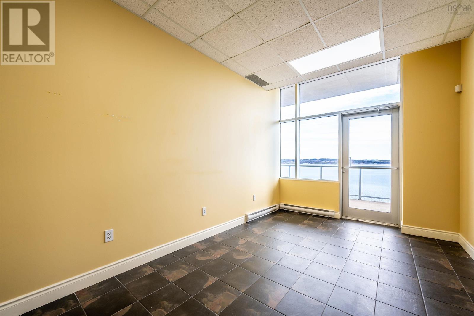 647 Bedford Highway, Halifax, Nova Scotia  B3M 0A5 - Photo 20 - 202410648