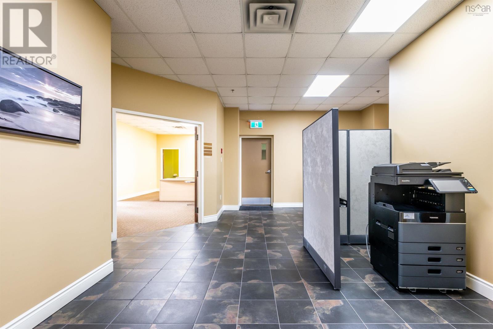 647 Bedford Highway, Halifax, Nova Scotia  B3M 0A5 - Photo 22 - 202410648
