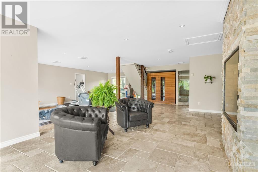 140 High Street, Vankleek Hill, Ontario  K0B 1R0 - Photo 11 - 1390900