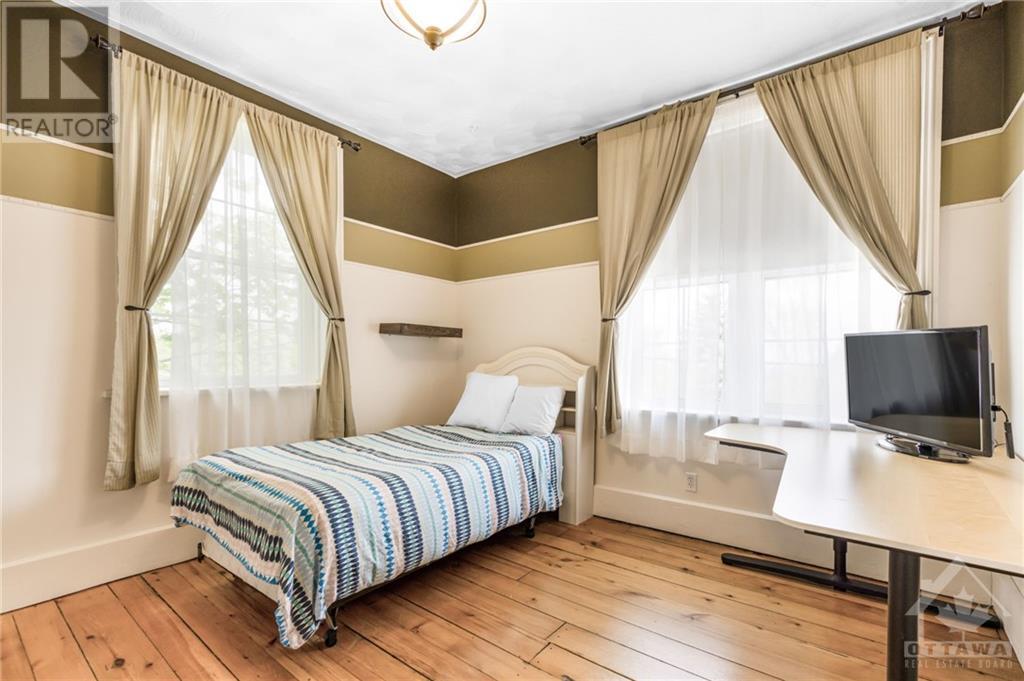 140 High Street, Vankleek Hill, Ontario  K0B 1R0 - Photo 17 - 1390900