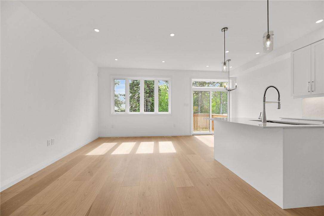 35 Kingfisher Drive, Hamilton, Ontario  L9A 5A4 - Photo 10 - H4194260