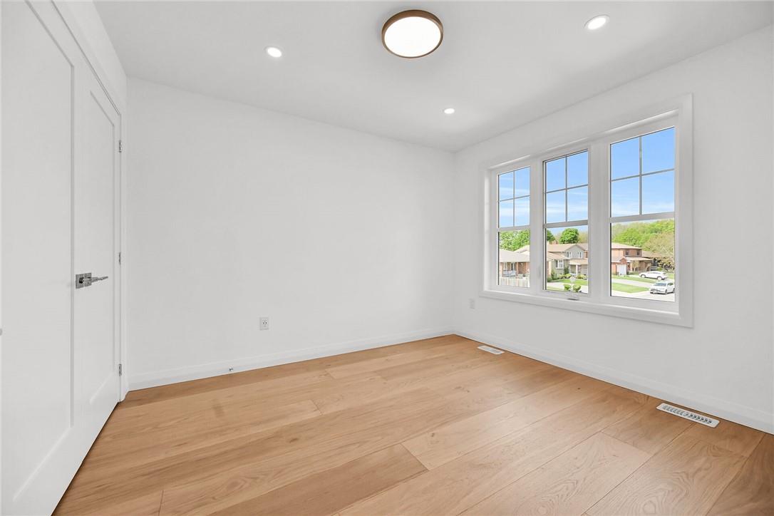 35 Kingfisher Drive, Hamilton, Ontario  L9A 5A4 - Photo 31 - H4194260