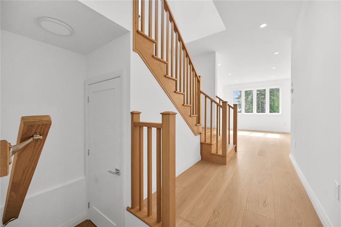 35 Kingfisher Drive, Hamilton, Ontario  L9A 5A4 - Photo 9 - H4194260