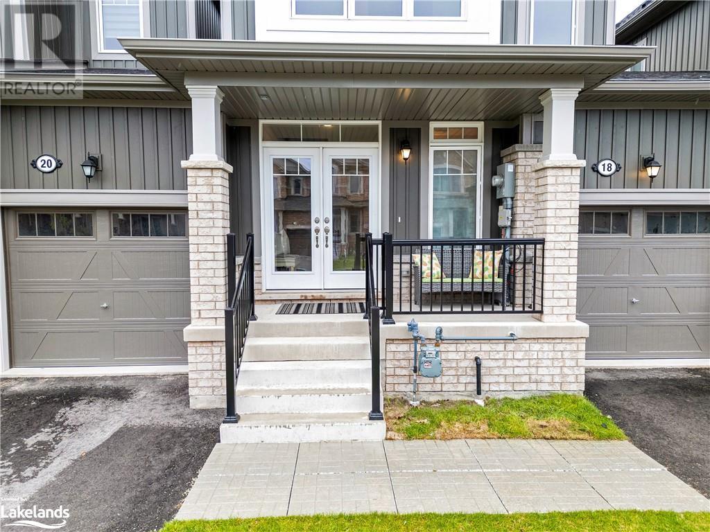 18 Albany Street, Collingwood, Ontario  L9Y 3V3 - Photo 2 - 40589292