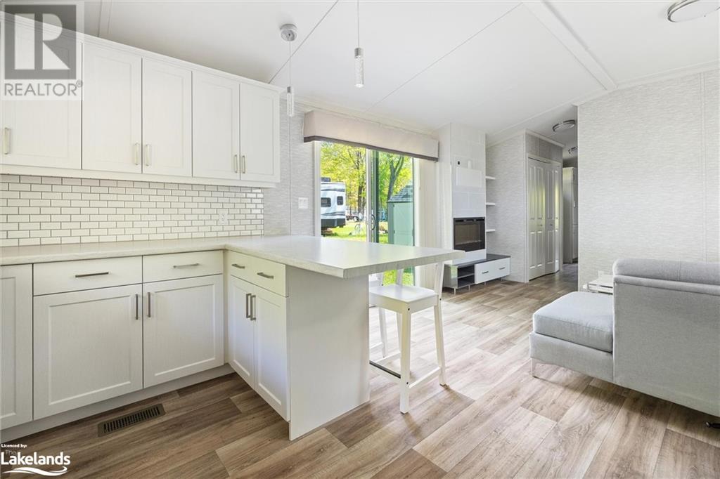 1072 Whites Road Unit# 84, Port Carling, Ontario  P0B 1J0 - Photo 16 - 40590152
