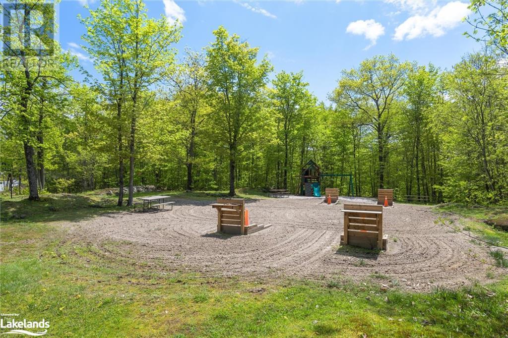 1072 Whites Road Unit# 84, Port Carling, Ontario  P0B 1J0 - Photo 3 - 40590152