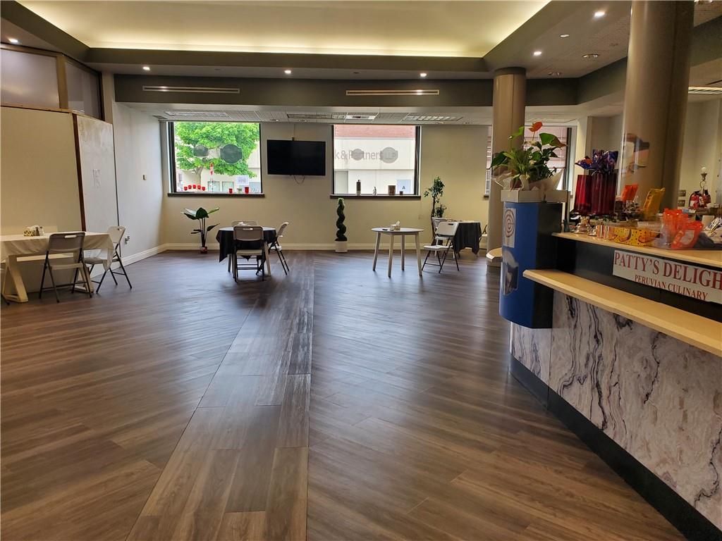 4365 Queen Street, Unit #main, Niagara Falls, Ontario  L2E 2K9 - Photo 10 - H4194264