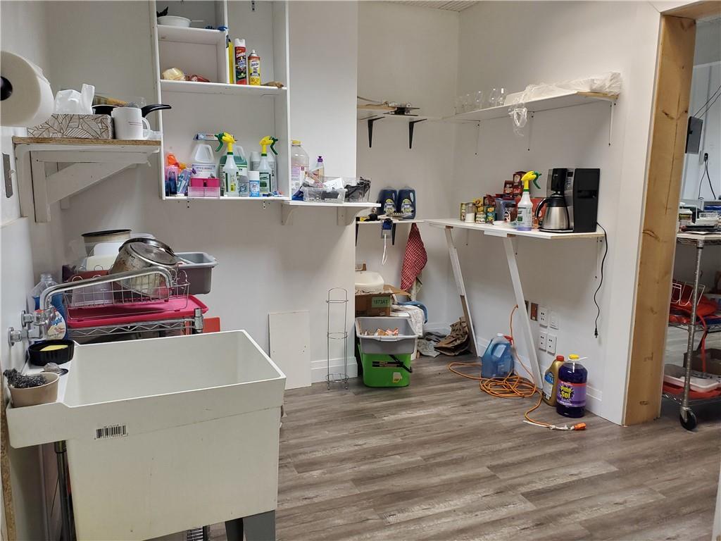 4365 Queen Street, Unit #main, Niagara Falls, Ontario  L2E 2K9 - Photo 6 - H4194264