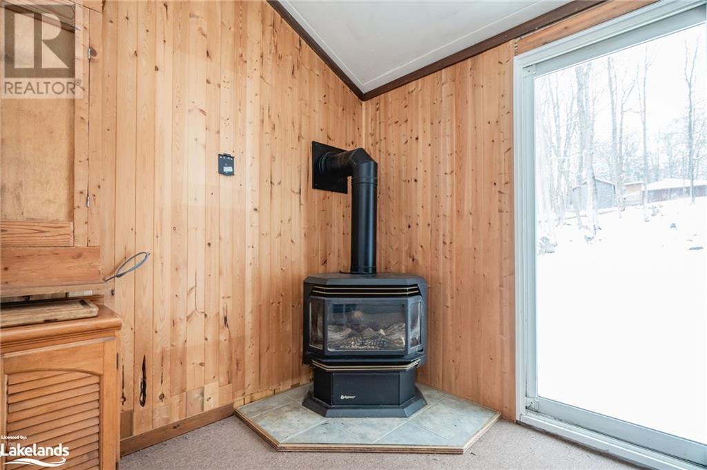 48 Mcarthur Drive, Penetanguishene, Ontario  L9M 1W9 - Photo 7 - 40590461