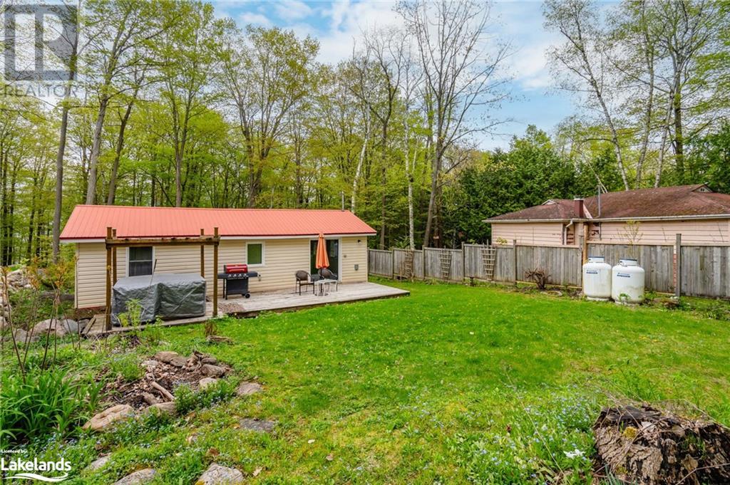 48 Mcarthur Drive, Penetanguishene, Ontario  L9M 1W9 - Photo 10 - 40590461
