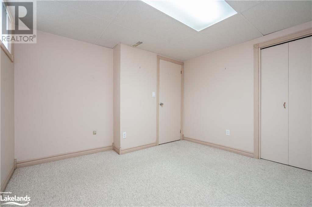 5 Dufferin Street, Penetanguishene, Ontario  L9M 1H2 - Photo 14 - 40589255