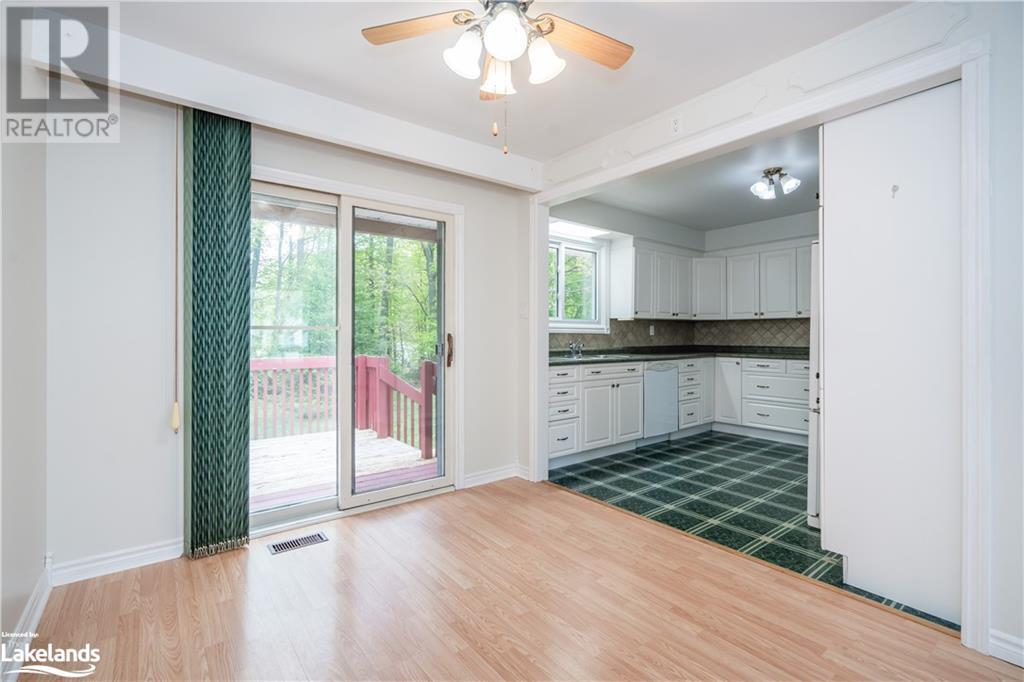 5 Dufferin Street, Penetanguishene, Ontario  L9M 1H2 - Photo 5 - 40589255