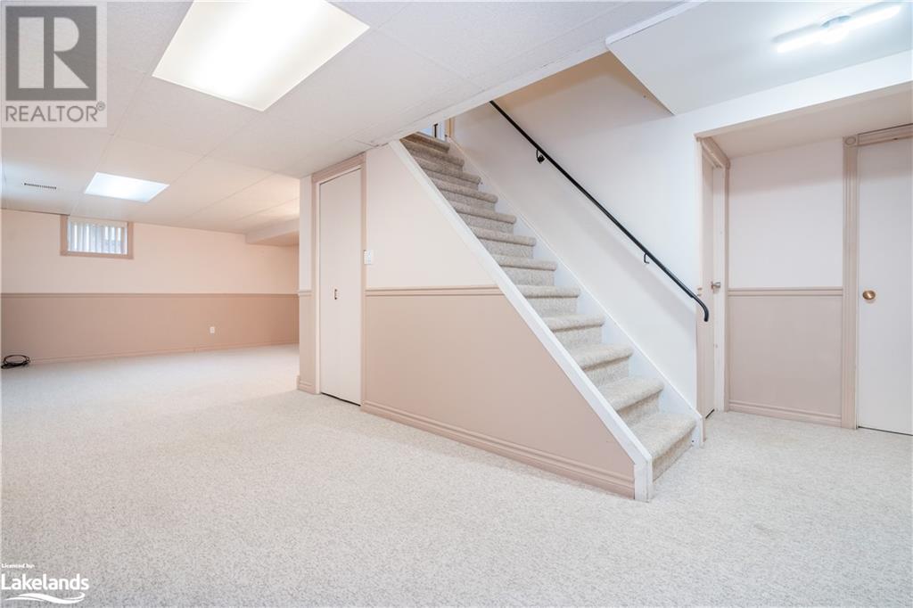 5 Dufferin Street, Penetanguishene, Ontario  L9M 1H2 - Photo 11 - 40589255