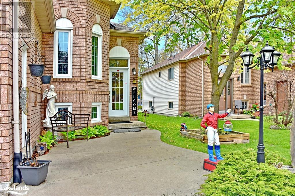 187 Dyer Drive, Wasaga Beach, Ontario  L9Z 1L9 - Photo 3 - 40590395
