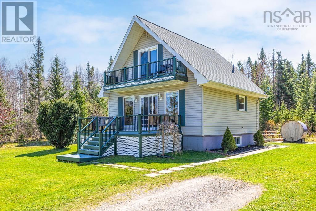 4037 Cloverdale Road, east stewiacke, Nova Scotia