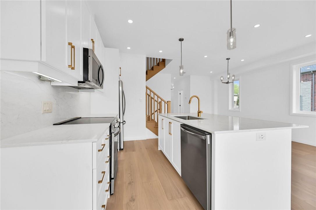 Image of property at 27 Kingfisher Drive