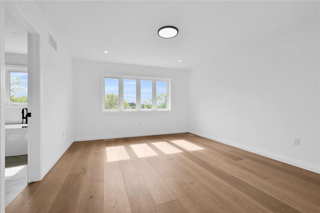 Image of property at 27 Kingfisher Drive