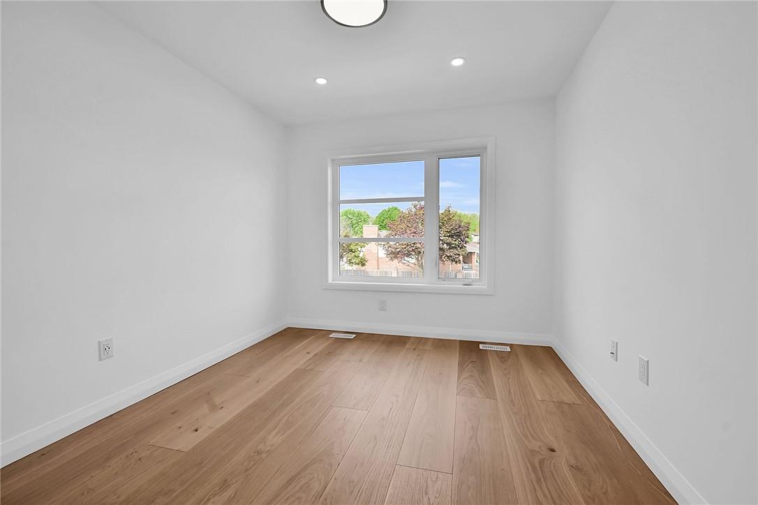 Image of property at 27 Kingfisher Drive