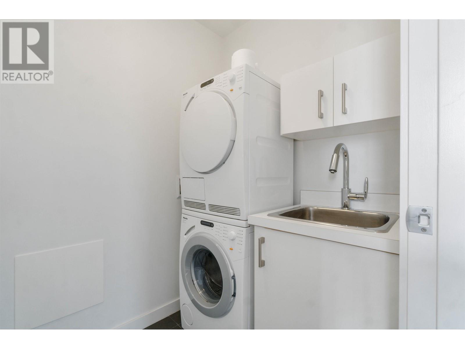 Listing Picture 21 of 40 : 1302 5111 BRIGHOUSE WAY, Richmond / 烈治文 - 魯藝地產 Yvonne Lu Group - MLS Medallion Club Member