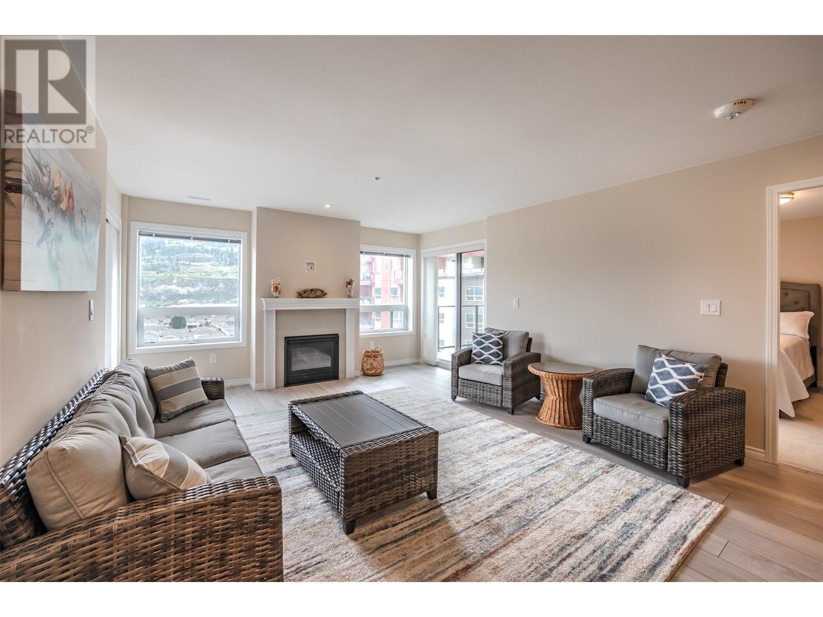 3346 Skaha Lake Rd Unit# 1008 Penticton