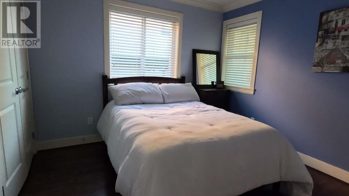 Listing Picture 14 of 20 : 5158 FRANCES STREET, Burnaby / 本拿比 - 魯藝地產 Yvonne Lu Group - MLS Medallion Club Member