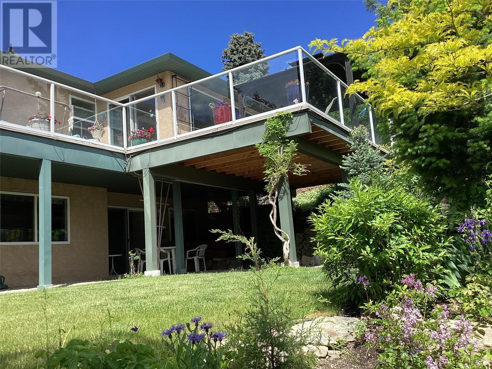 3645 Walnut Glen Drive West Kelowna