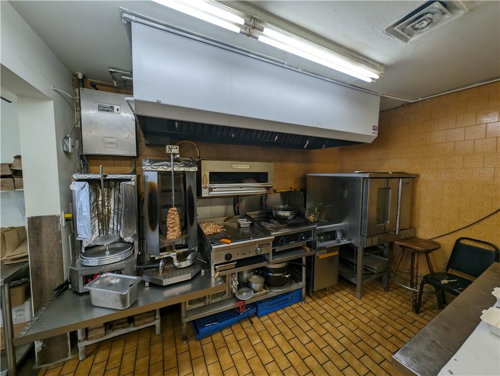 309 Grays Road, Hamilton, Ontario  L8E 1V6 - Photo 17 - H4194278