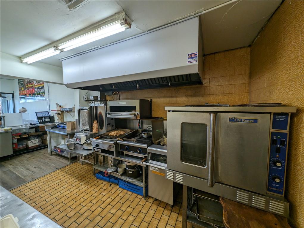 309 Grays Road, Hamilton, Ontario  L8E 1V6 - Photo 18 - H4194278