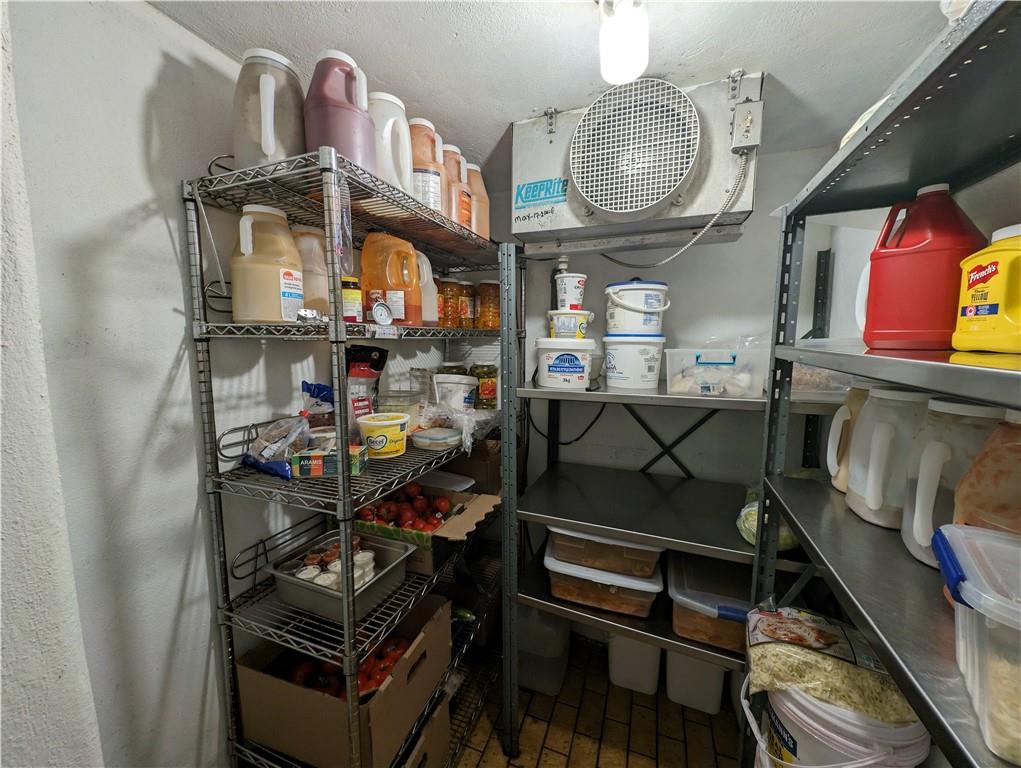 309 Grays Road, Hamilton, Ontario  L8E 1V6 - Photo 24 - H4194278