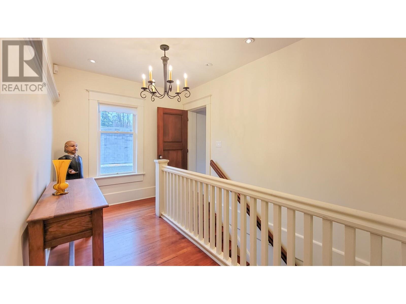 2346 Clarke Street, Port Moody, British Columbia  V3H 1Y8 - Photo 12 - C8060078