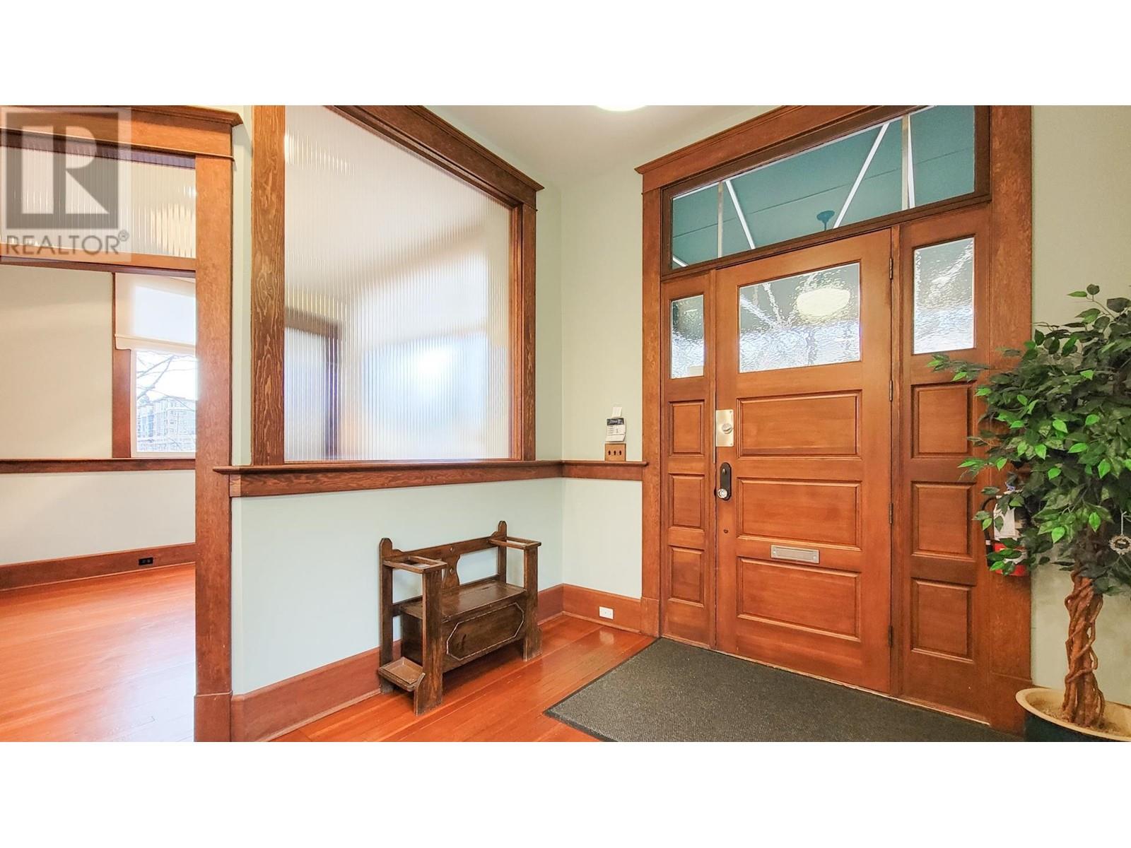 2346 Clarke Street, Port Moody, British Columbia  V3H 1Y8 - Photo 6 - C8060078