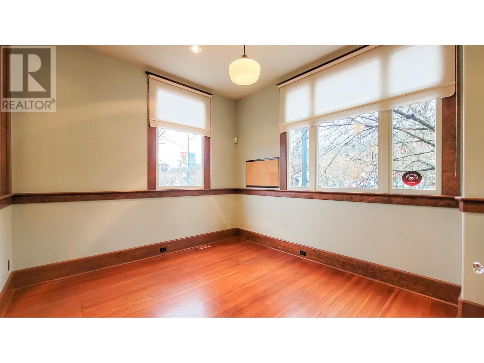 2346 Clarke Street, Port Moody, British Columbia  V3H 1Y8 - Photo 9 - C8060078