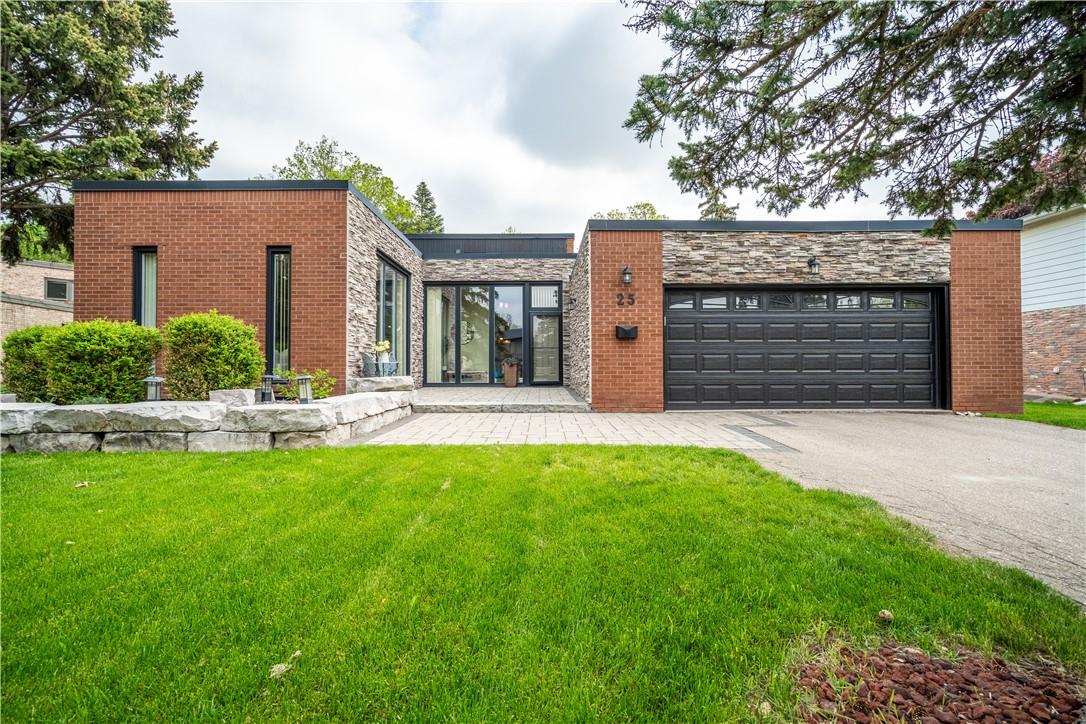 25 KENNINGHALL Boulevard, mississauga, Ontario