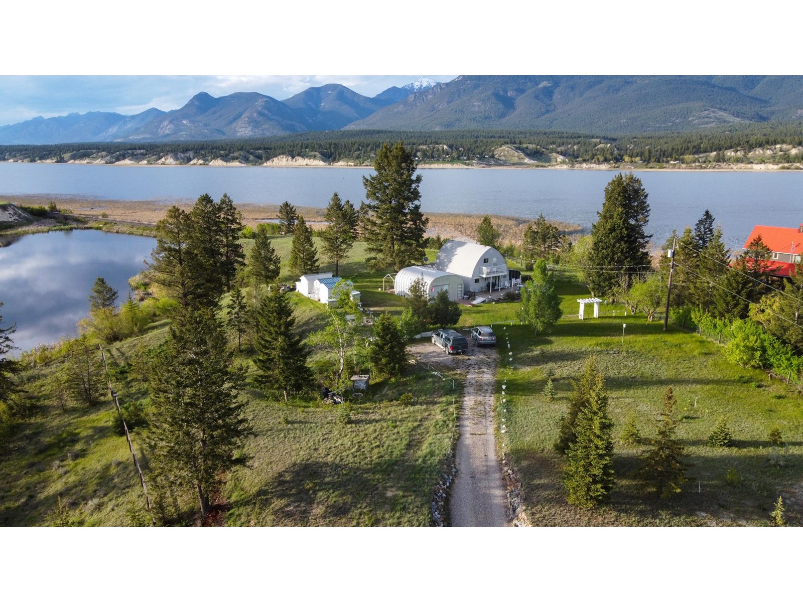 4556 RUSHMERE ROAD, invermere, British Columbia