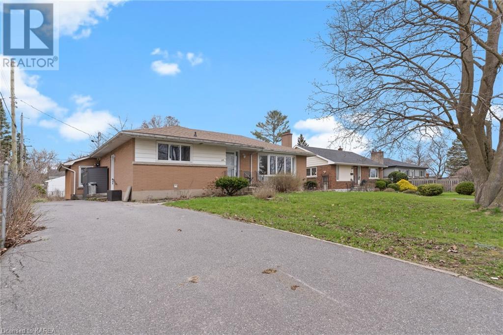 310 Arrowhead Place, Kingston, Ontario  K7M 3L3 - Photo 3 - 40574122