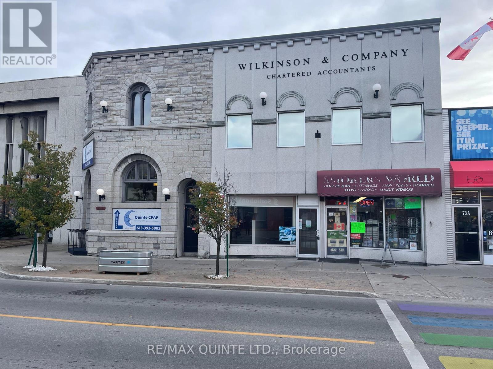 203 - 69-71 DUNDAS STREET W, quinte west, Ontario