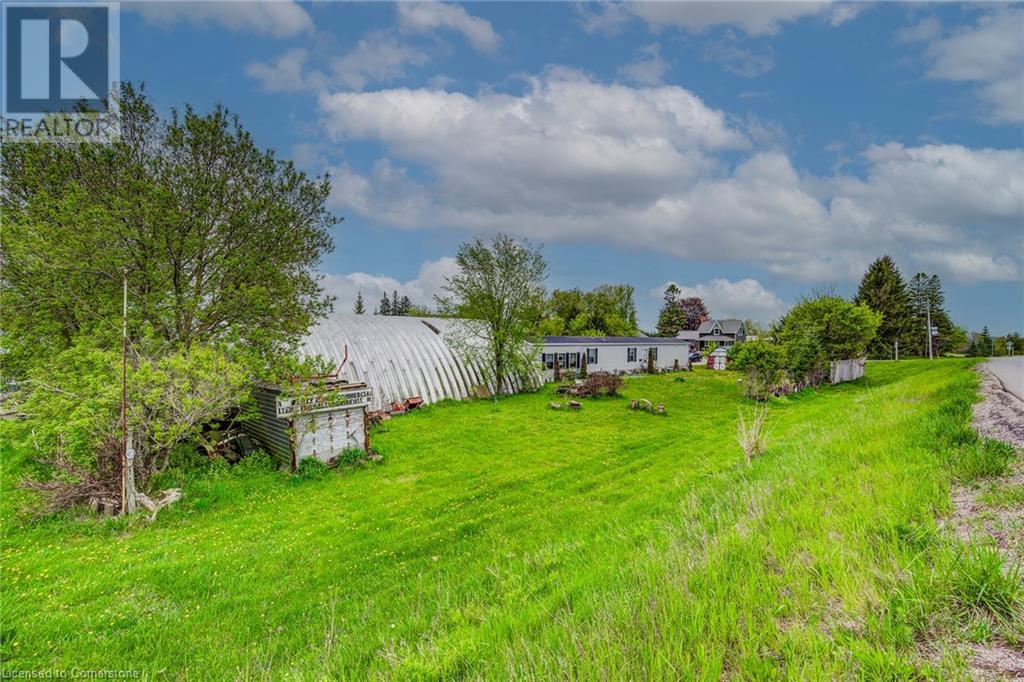 2002 Albert Street N, Gorrie, Ontario  N0G 1X0 - Photo 2 - 40566939