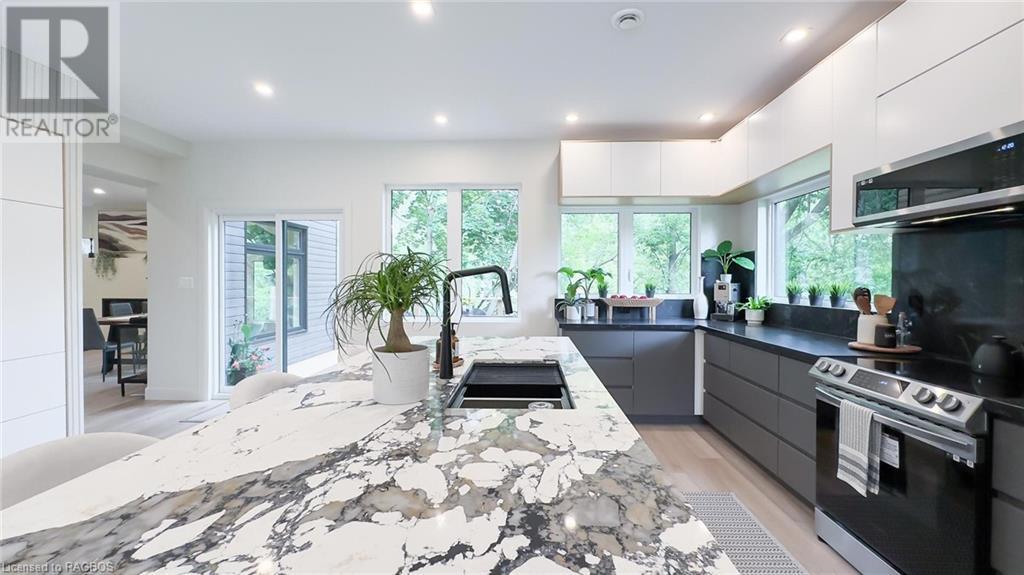 419 Mechanics Avenue, Kincardine, Ontario  N2Z 2G6 - Photo 11 - 40590821