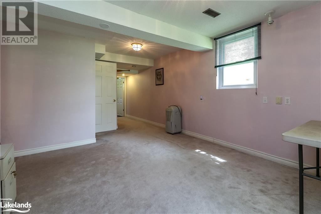 208 Oxbow Park Drive, Wasaga Beach, Ontario  L9Z 2V7 - Photo 23 - 40590785