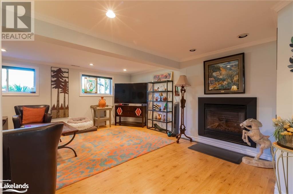 11 Meadow Park Drive, Huntsville, Ontario  P1H 1G2 - Photo 3 - 40589400