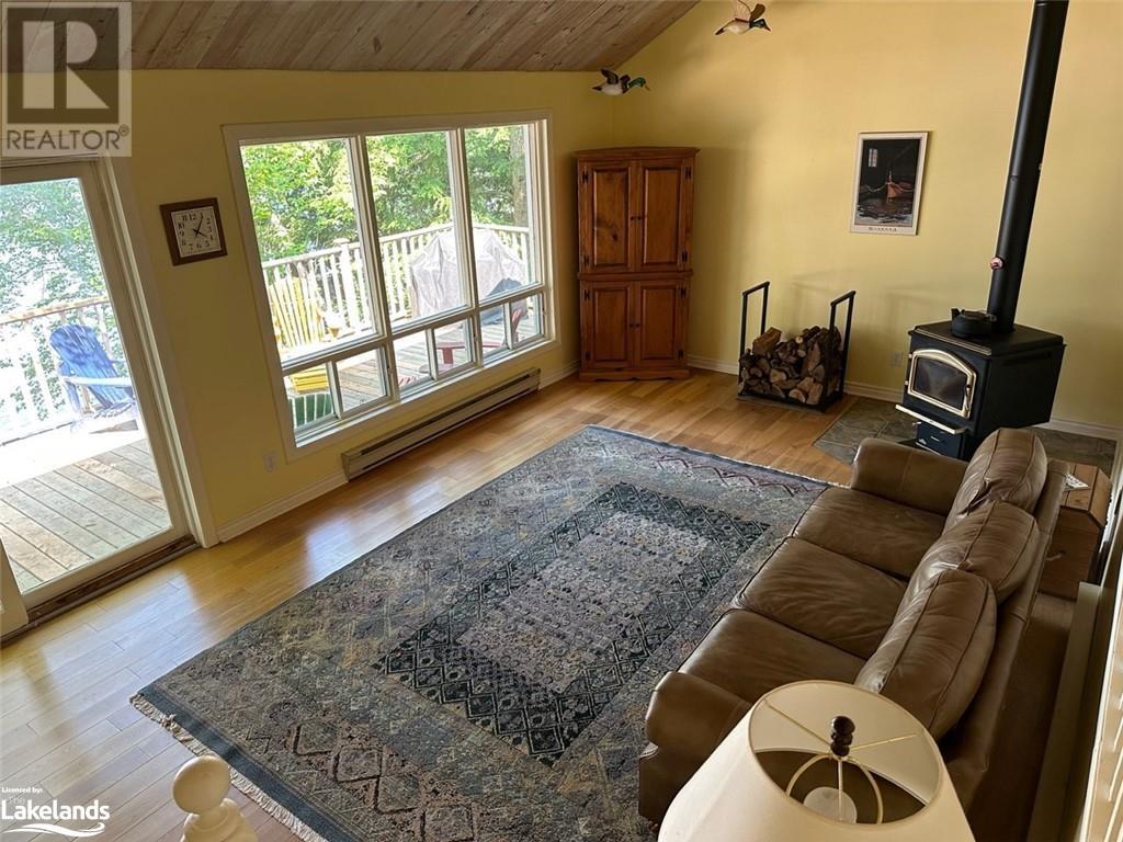 68 Birch Island, Bracebridge, Ontario  P0B 1E0 - Photo 2 - 40588620