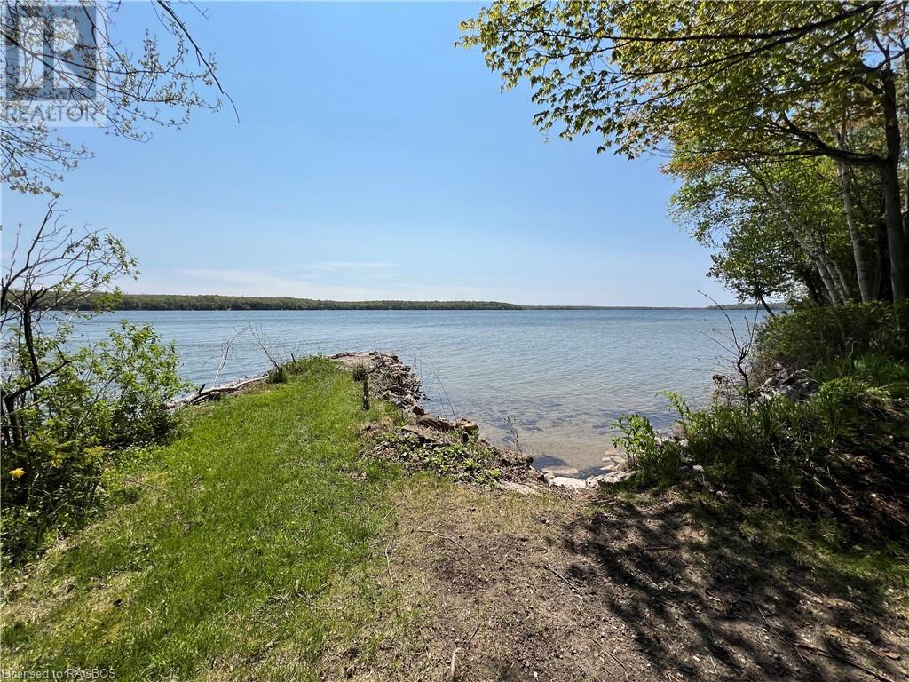 270 Barney's Boulevard, Northern Bruce Peninsula, Ontario  N0H 1Z0 - Photo 2 - 40589923